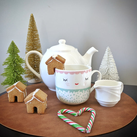 Gingerbread Teacup House